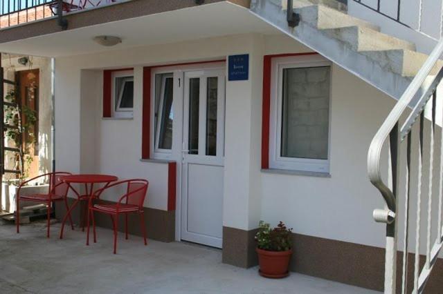 Apartment Murva Seget Vranjica Buitenkant foto