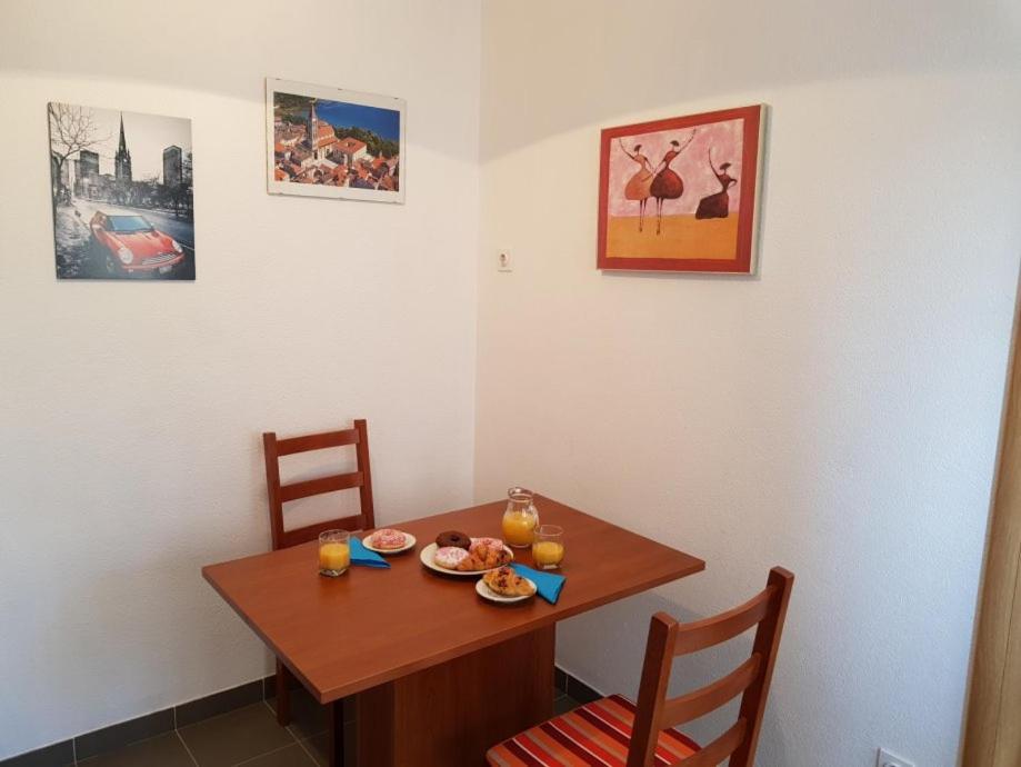 Apartment Murva Seget Vranjica Buitenkant foto